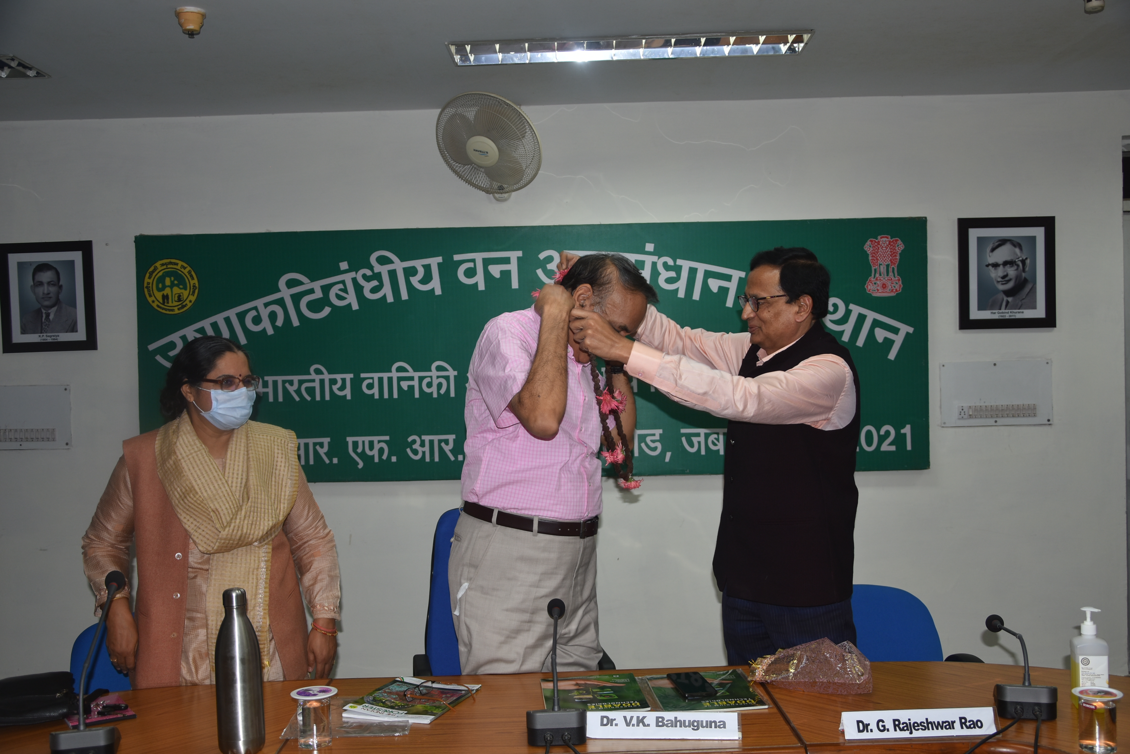 Visit of Dr. V.K. Bahuguna, former Director General, Indian Council of Forestry Research and Education (ICFRE) 